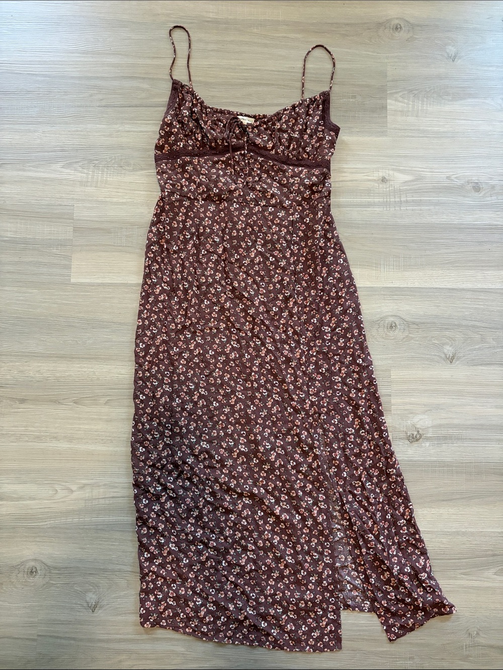 Aeropostale Floral Spaghetti-Strap Midi Dress in Burgundy